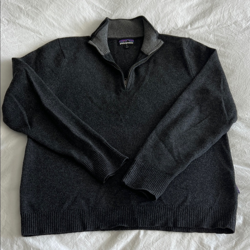 Patagonia Men's Charcoal Zip-Up Sweater // Cashmere